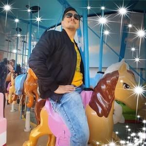 Meet your Posher, Jose